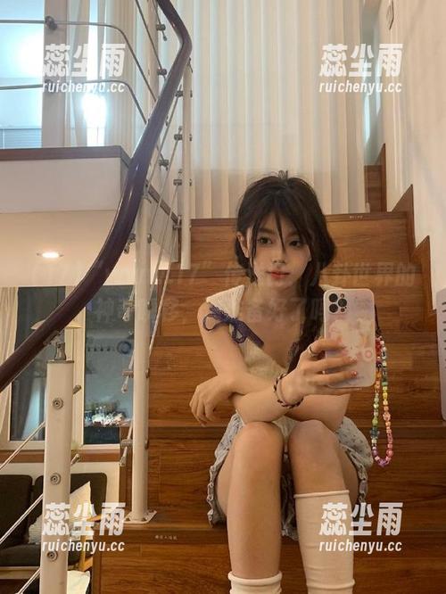 “www.17”传送门：八卦世界的神奇瞬移，你准备好了吗？