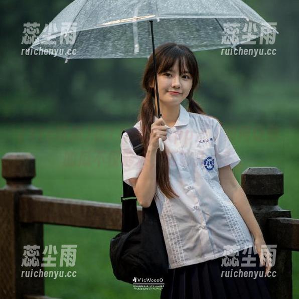 在17c吃瓜app上，如何让你的瓜不仅够大，还够扎心？