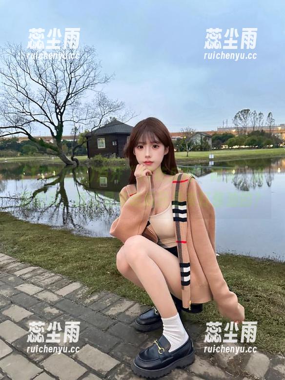 17吃瓜网 点开“17吃瓜网”网页,满屏的瓜,我这是来吃瓜还是来打酱油的?