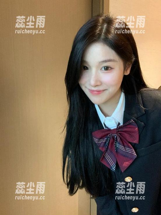51今日吃瓜网站，群众幽默来袭，各种职场隐秘让人忍俊不禁！