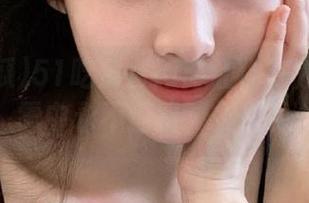 51吃瓜官网：让你在八卦的迷雾中永不迷路，担保！