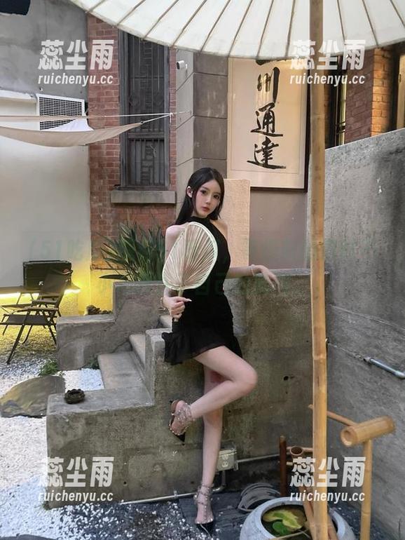 观看51吃瓜，等爆料的同时不小心抓住了自己的脑洞。