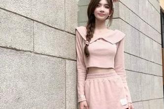 “51吃瓜群众”发布了最新瓜谱，让我感觉突然变身草莓小仙女了