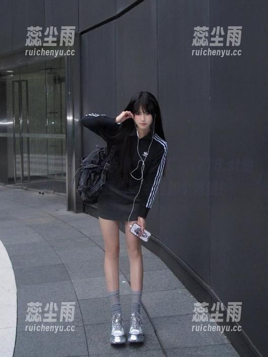 拿着安卓手机“品瓜”，718.st的这波事儿让我想要给它加个鸡腿！