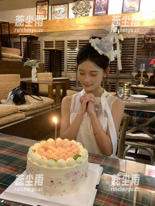 神奇！在718吃瓜app上，官方信息也能变得‘接地气’