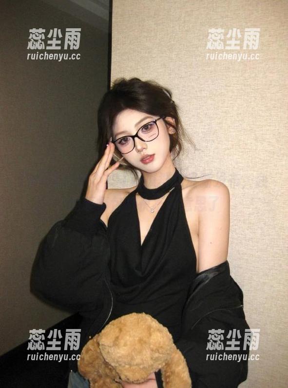 91吃瓜群众最新发布，我的表情包都快不好意思了