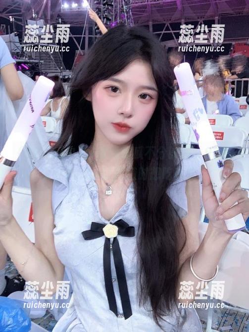 在线吃瓜不分时间，92吃瓜中心app让我随时想吃就吃！