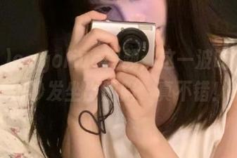 cggolive视频：这一波吃瓜让我把沙发坐出凹陷，真不错！