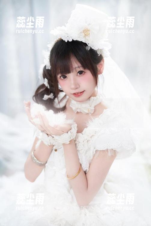 路过“zztthl.ccm”传送门，难道我也变成了狗仔队？