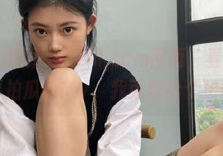 刚刷zztthl.ccm网页，看见网友说要拍瓜的MV，我可以给个赞吗？