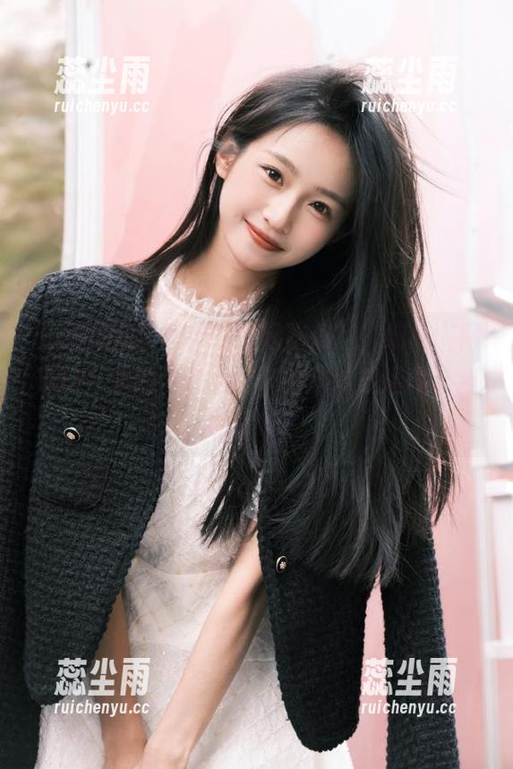 登录“一起吃瓜”，细品“网热门”里的神评论，辛格尔斗战拯救了我的早饭！
