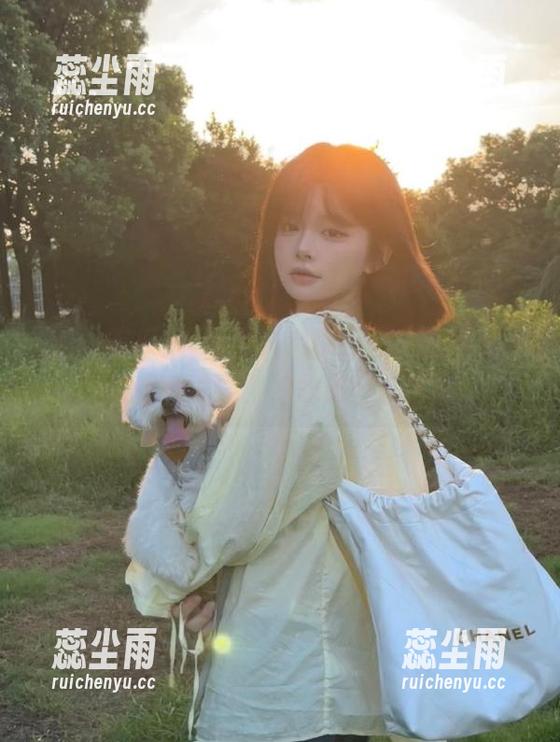五一吃瓜 最新黑料潜伏在五一吃瓜里,表情管理做得如此到位,哈哈