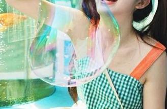 在五一吃瓜粘着地址，想问免费版为何这么可爱？