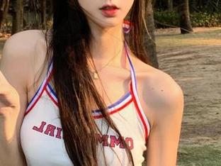 五一吃瓜群众首页，朝阳下的长椅真让人想窝里，那温暖，一瞬间掀起涟漪。