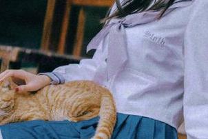 瓜农们注意了！最新爆料的五一吃瓜群众视频透出不少猛料。