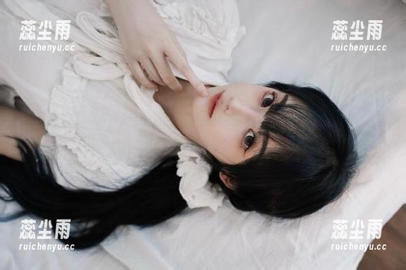今日吃瓜app：新一轮的瓜挑选，看我如何快速锁定亮点！