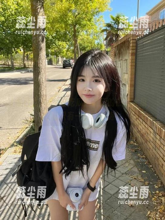 今日吃瓜：最新的热门大瓜，谁说只有一口吃不饱？