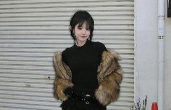 在“吃瓜直播”流连忘返，永不迷路的独特视角让我着迷。