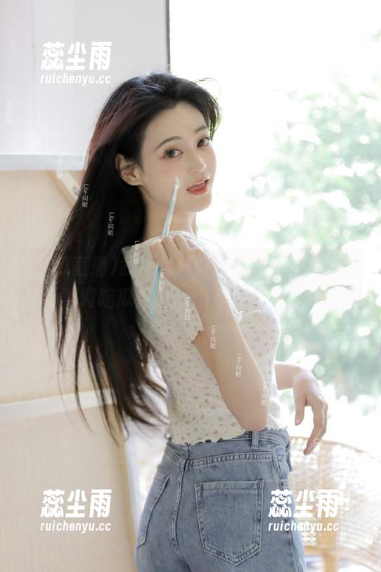 我不是八卦爱好者，只是静静地翻阅吃瓜直播app里的奇妙故事。