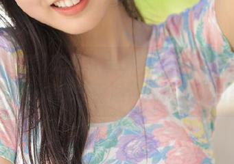 吃瓜直播app：停不下来！这波八卦虐我千百遍，我待她如初恋