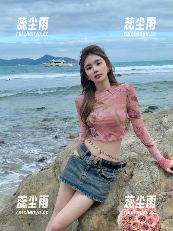 在吃瓜网官网下载，免费送你一大把新鲜瓜！别性急啊，慢慢享用。