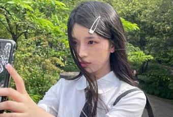 每次吃瓜网更新，我的心情都像摇摆的秋千，不知道会晃到哪里去