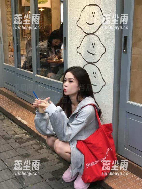 吃瓜网 吃瓜网在线:当瓜遇到网络,冲上热搜的后果你想不到吧