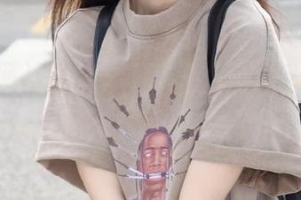 看吃瓜网网页，小心瓜皮飞溅，别被八卦淹没哦！