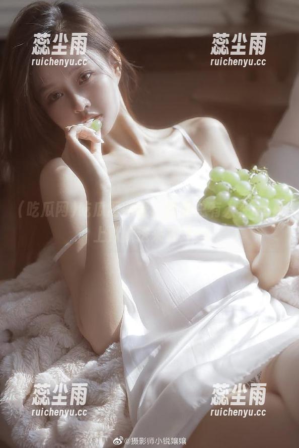 吃瓜网 吃瓜网网址,好像总有人在app上默默送来果汁…