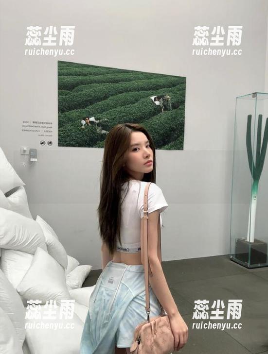 且看我要吃瓜网站，给你奉上必吃的大瓜视频，每日回味无穷！