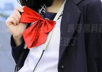 就在在线等，扒哥黑料最新动态又惹人关注了