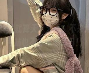 就算天下大雨，不来海角黑料网站也不算是吃瓜日！