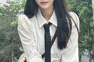 网曝吃瓜：关于网页日常，“素颜”与“浓妆”是好搭档！
