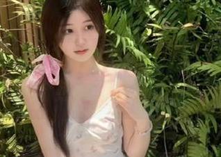 iOS版黑料不打样，真心想来看个热闹，顺便唠唠。