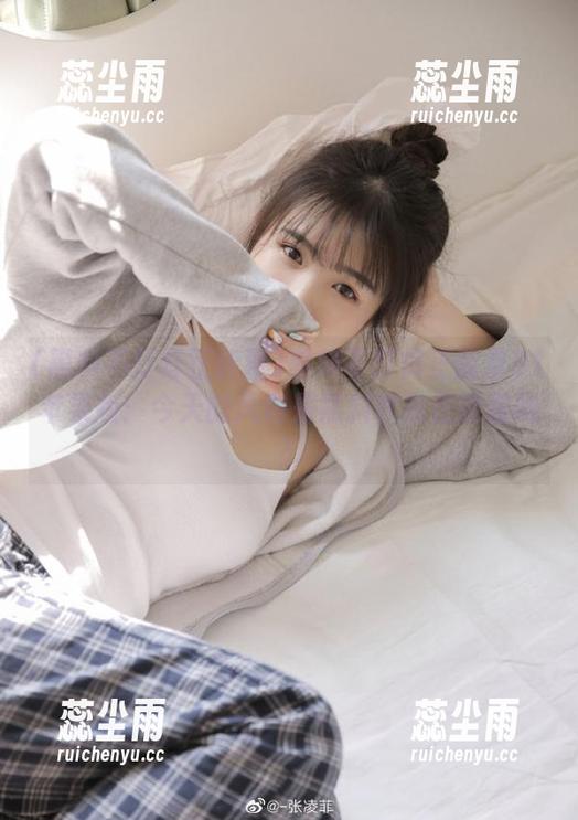 黑料不打烊正能量91苹果版：今天的风向是黑料吹向正能量吗？