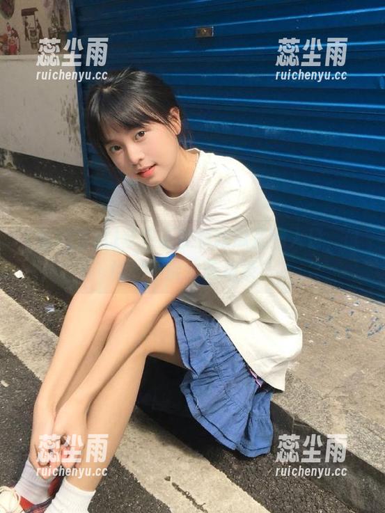黑料吃瓜 苹果版黑料吃瓜官网入口,谁说我不能边吃边录?