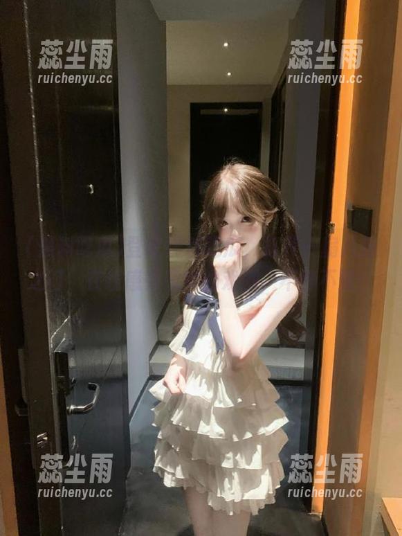 黑料吃瓜 登录黑料吃瓜,打开一扇八卦之门,在线感受现实的戏剧,不得不赞!