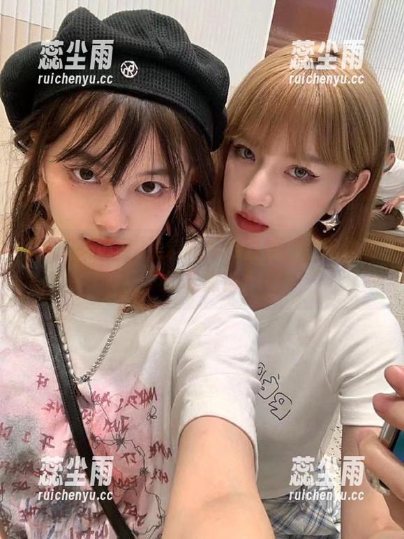 黑料吃瓜网直达，边吃边看，轻松靠谱！