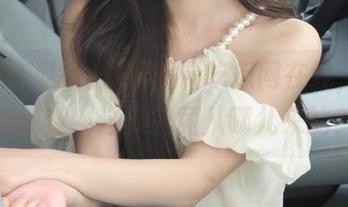 观看黑料吃瓜网在线，越看越离谱，这瓜究竟从哪儿来的？
