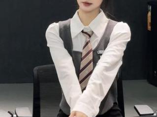 这款黑料在线苹果版，果然帅得令人瞠目结舌，不过内容呢？