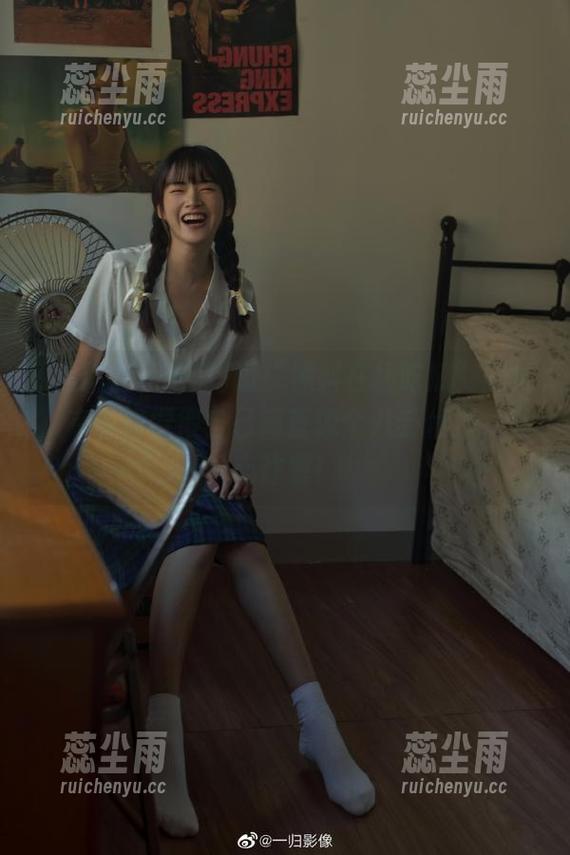 逛“黑料在线吃瓜”网址，有时候觉得自己简直像个八卦侦探，私心炸裂！