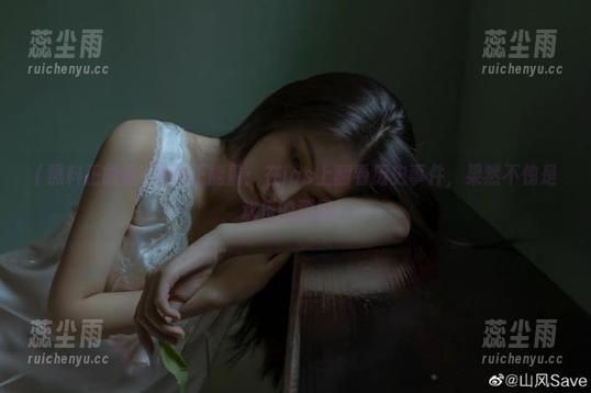 黑料正能量 黑料正能量:在ios上翻看历史事件,果然不愧是欢乐的源泉!