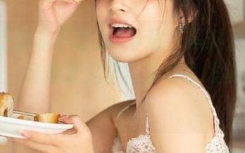 下载“黑料正能量不打烊”，看最新抖音门事件引发的各种戏码！