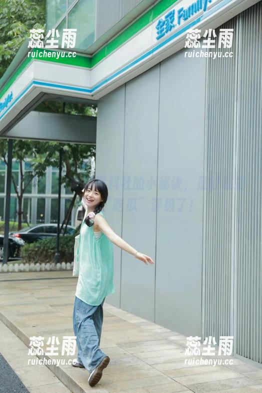 黑料社 收藏黑料社的小秘诀,是时候提高你的“吃瓜”评级了!