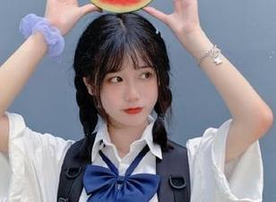 吃瓜从不抢钱，黑料网免费陪你“瓜”乃人间绝色！