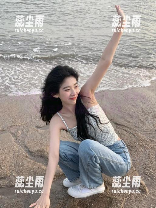 等等，黑料网的网页上，这最新的动态我必须得分享给朋友