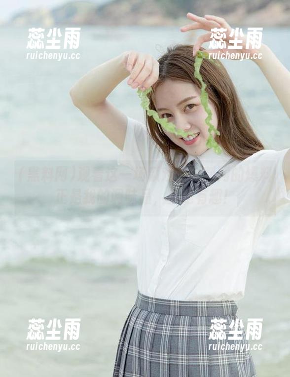 黑料网 观看这一场瓜戏:黑料网的爆料正是我的调味品,真是有趣!