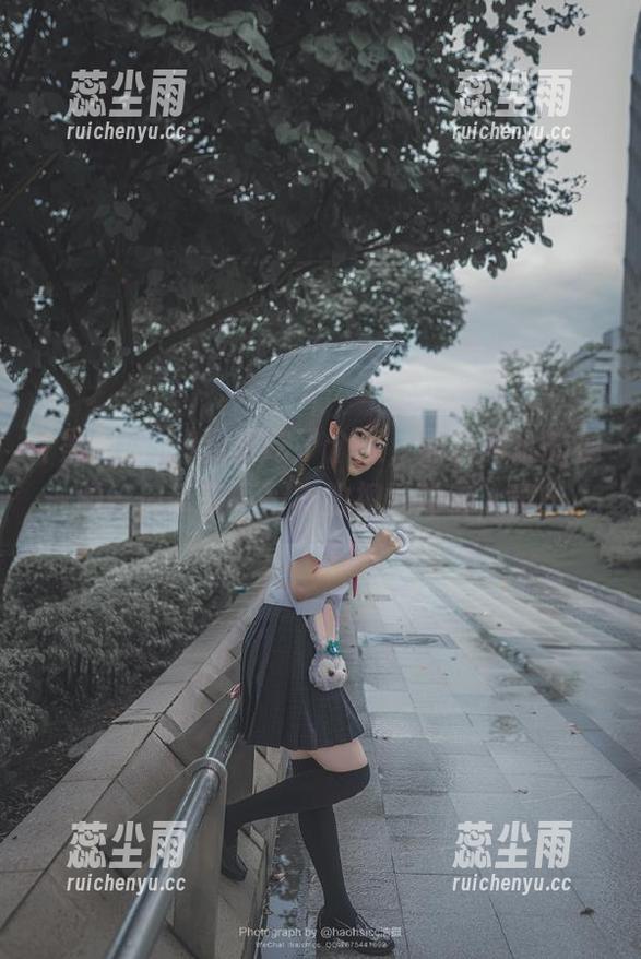 狠狠吃了个瓜，黑料网址的视频给你带来不一样的视觉冲击，爽！